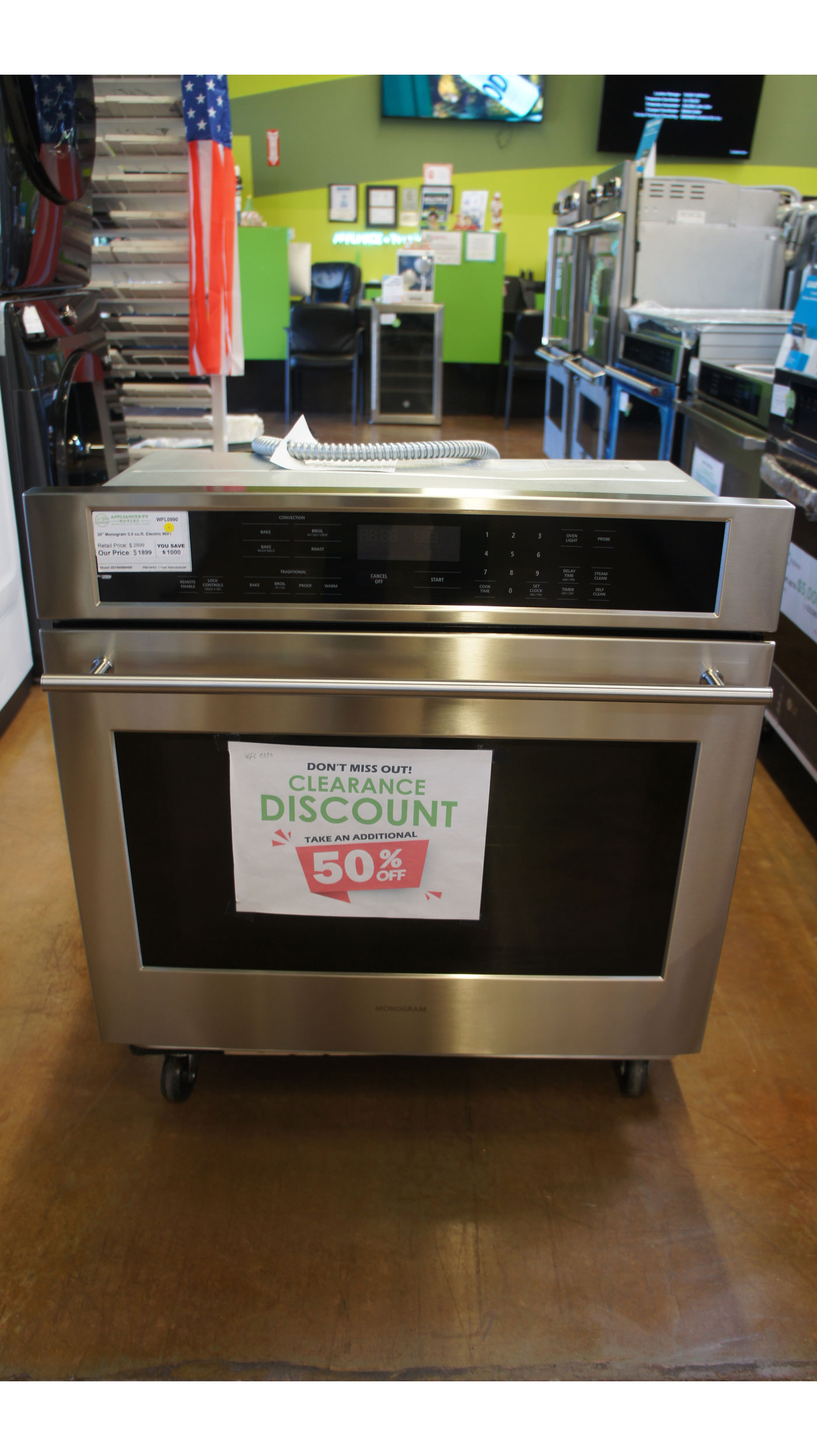 30" Monogram ZET9050SHSS 5.0 cu.ft. Smart Electric Single Wall Oven - Image 2