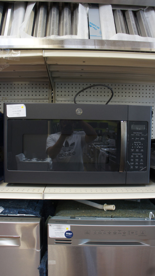 1.9 cu.ft. GE JVM7195FLDS Over-The-Range Microwave Oven