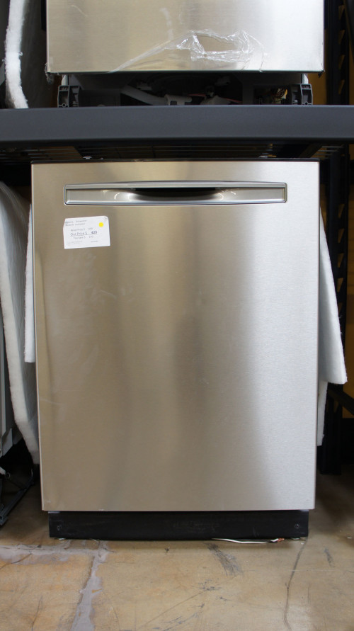24" Frigidaire FGIP2468UF Dishwasher