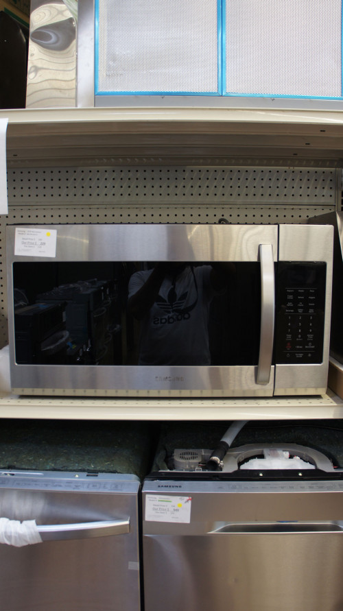 Samsung ME19R7041FS Over-The-Range Microwave Oven wfl4722