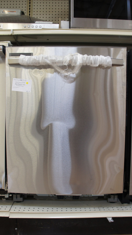 24" Samsung DW80R2031US Dishwasher