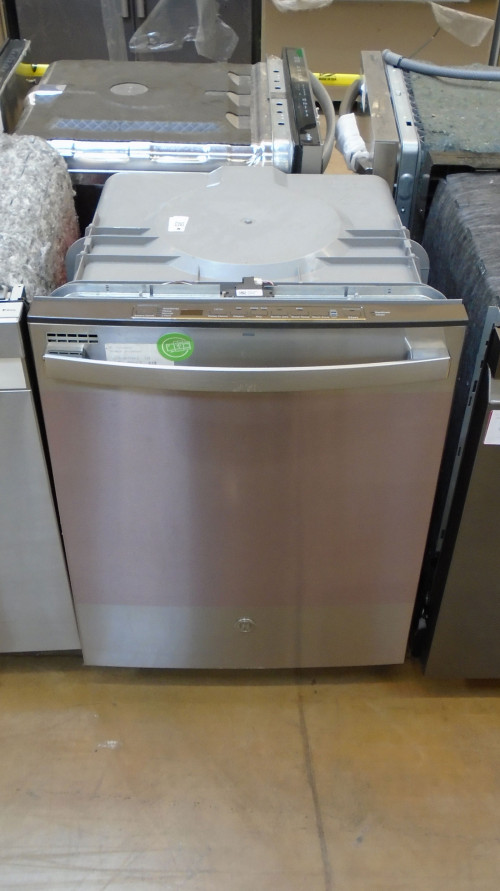 24" Frigidaire FGIP2468UF Fully Integrated Dishwasher