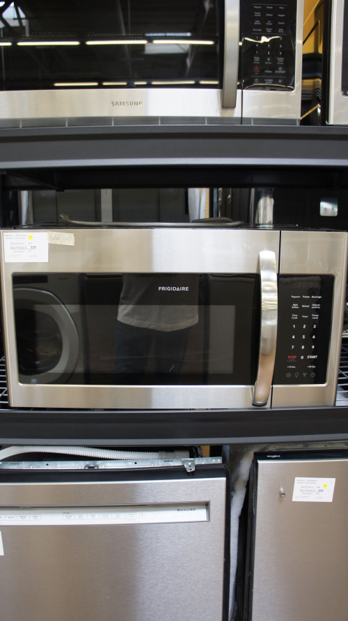 Frigidaire FFMV1846VS OTR Microwave