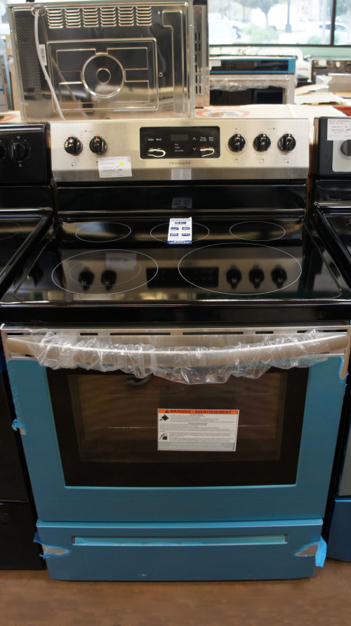 Frigidaire FFE3054TS Freestanding Electric Range