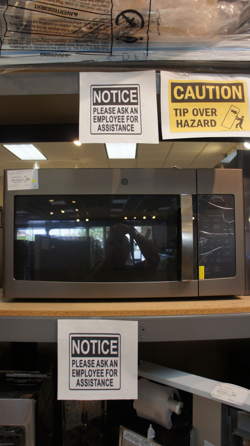 GE OTR Microwave Oven