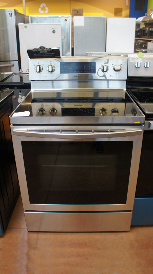 Samsung Freestanding Electric Range
