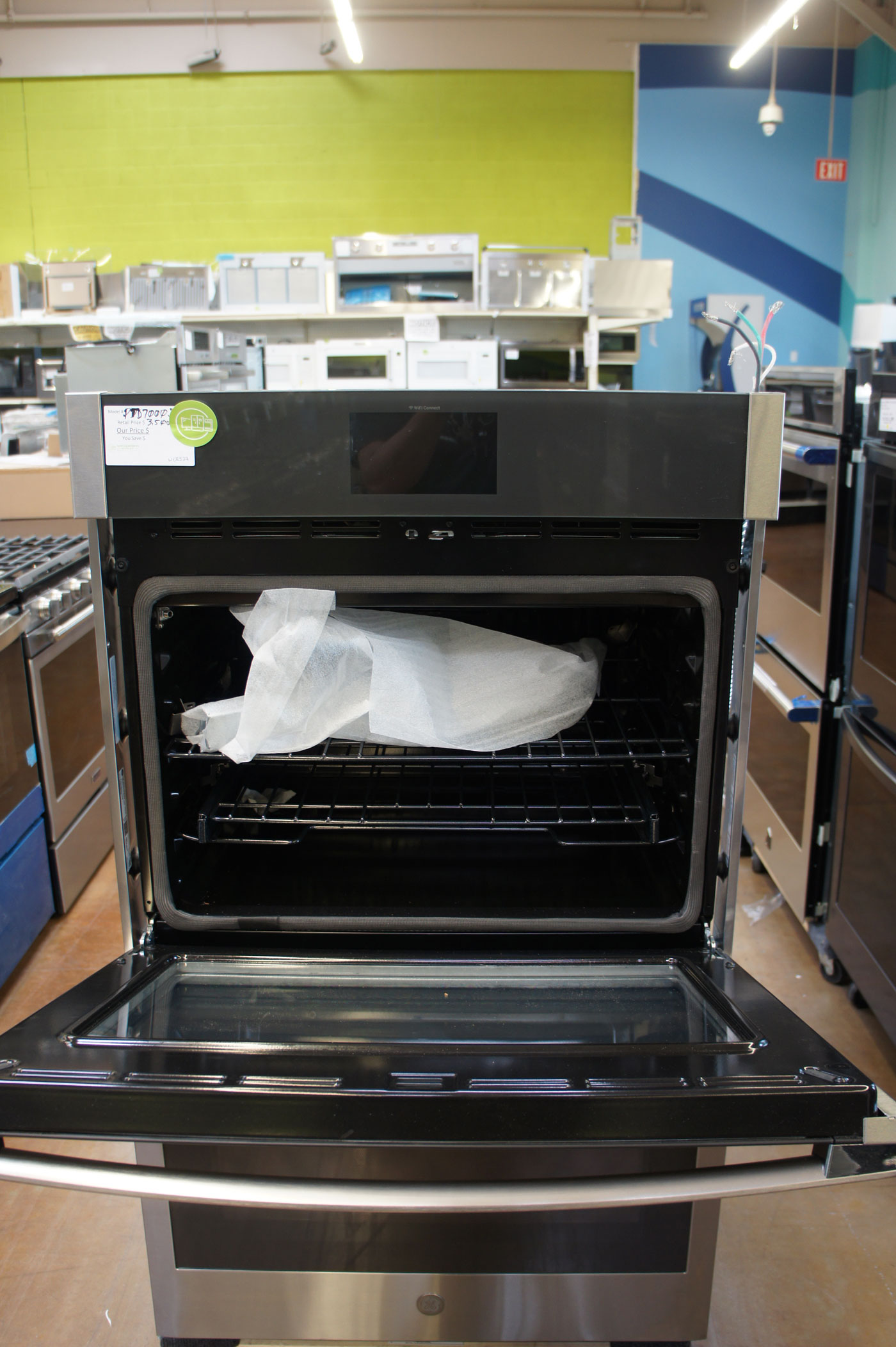 30" GE PTD7000SN2SS 5.0 cu.ft. Smart Built-In Double Wall Oven - Image 4