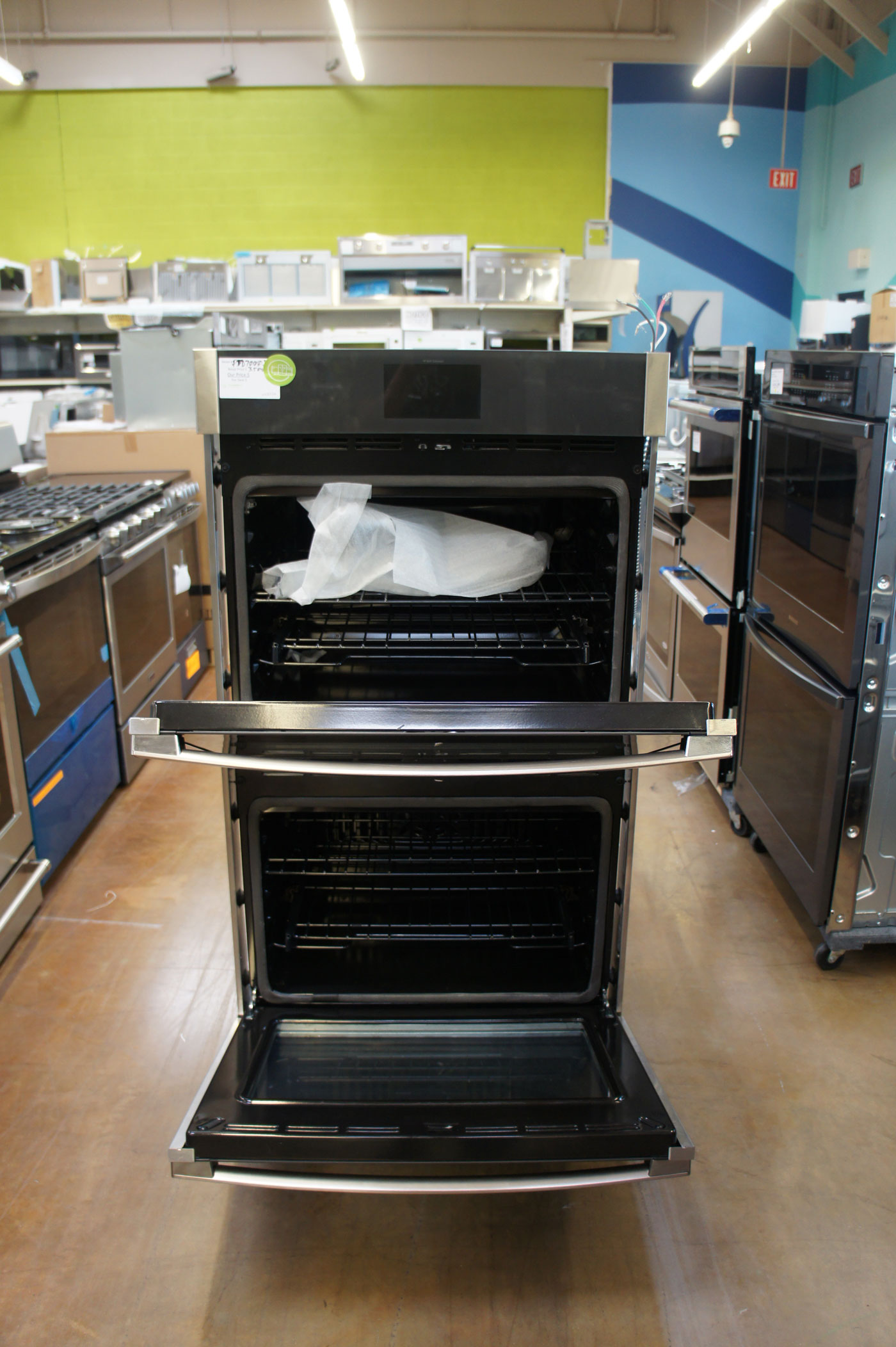 30" GE PTD7000SN2SS 5.0 cu.ft. Smart Built-In Double Wall Oven - Image 6