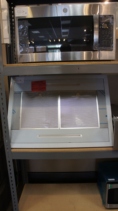 Zephyr Island Mount Chimney Range Hood