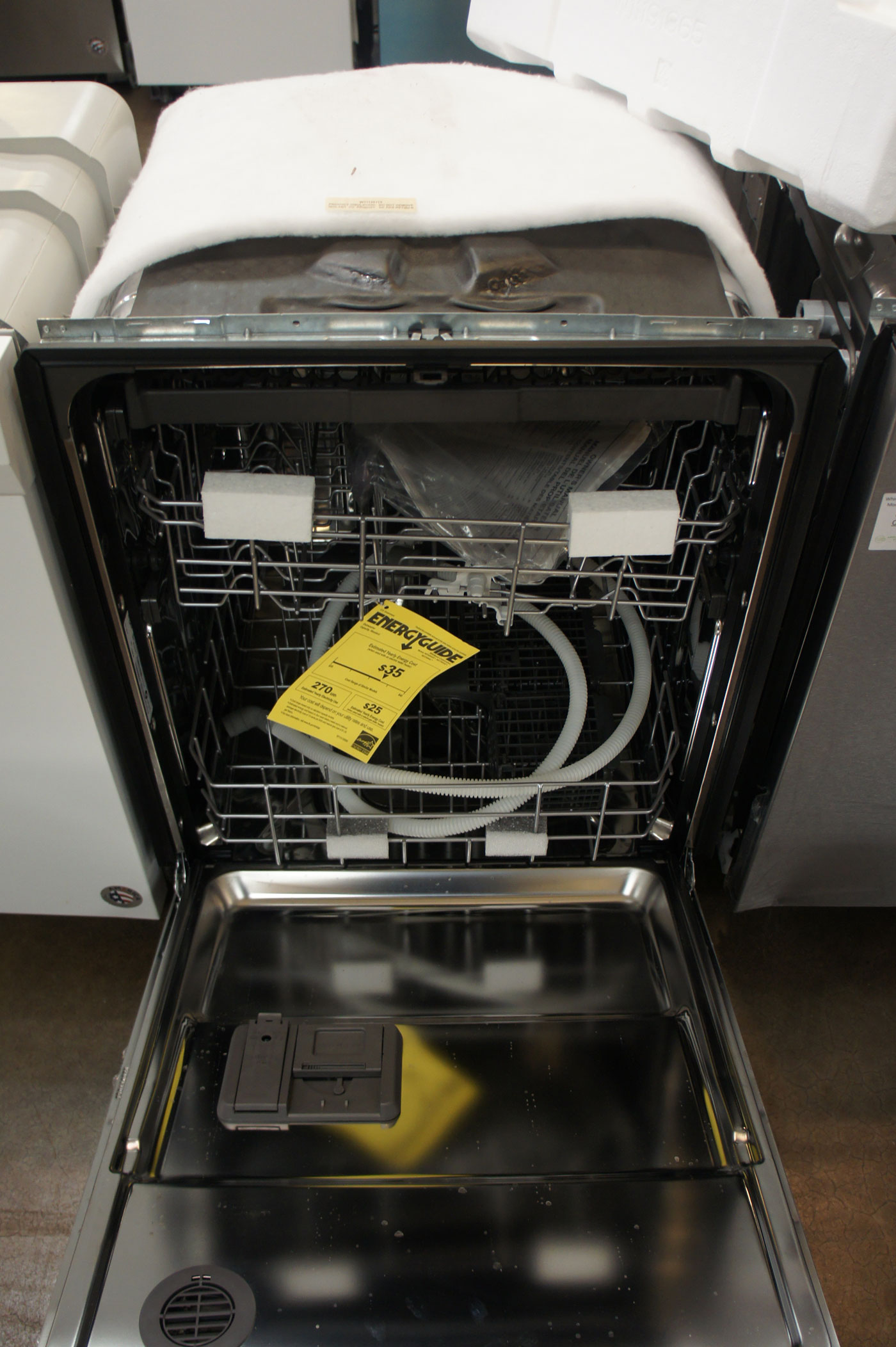 24" Whirlpool WDT750SAKZ 47 dBA Fully Integrated Dishwasher - Image 7