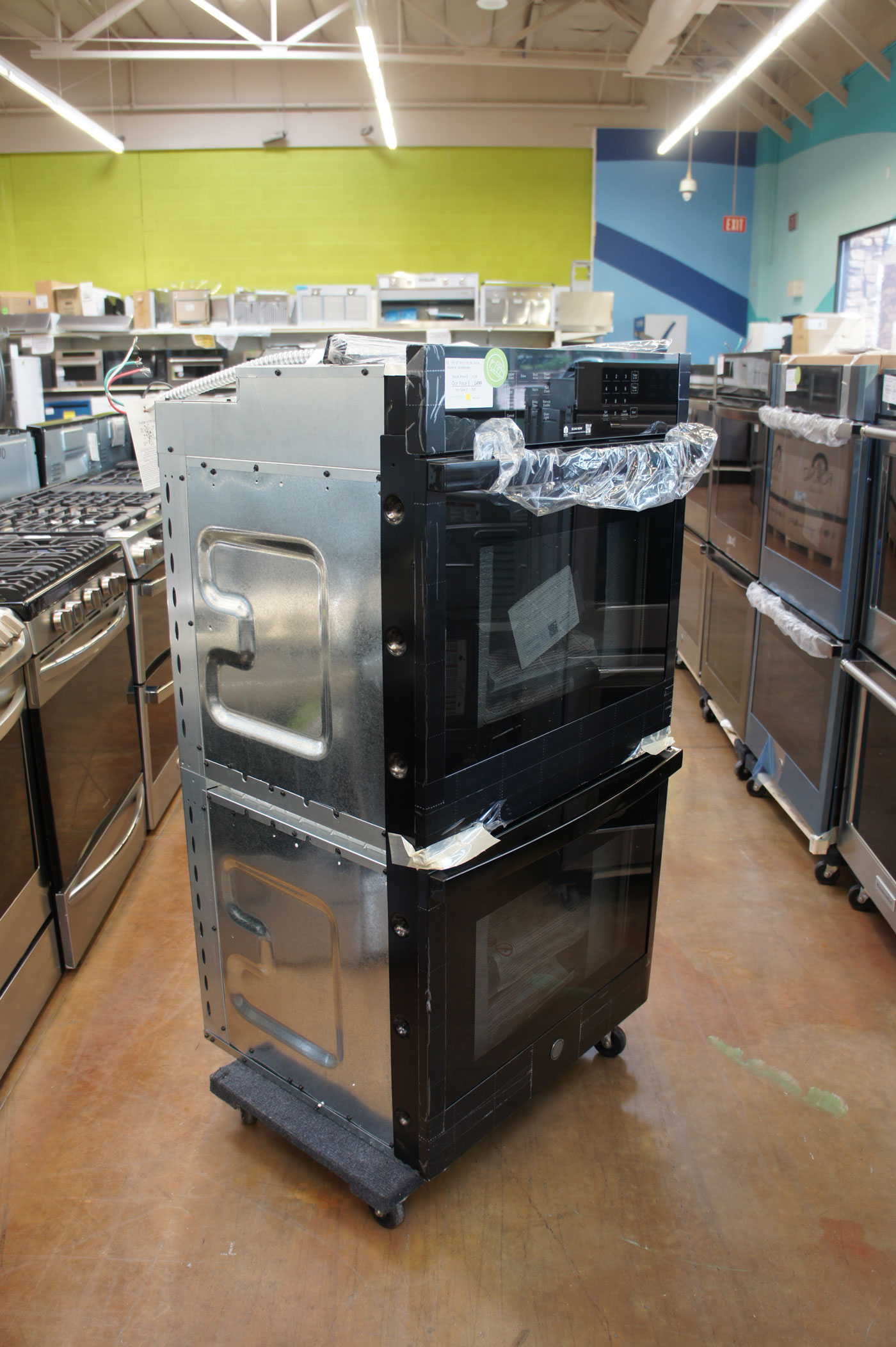 27" GE JKD3000DNBB 8.6 Cu. Ft. Smart Double Wall Oven - Image 2