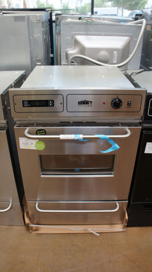 Summit Appliance Single Wall Gas Oven