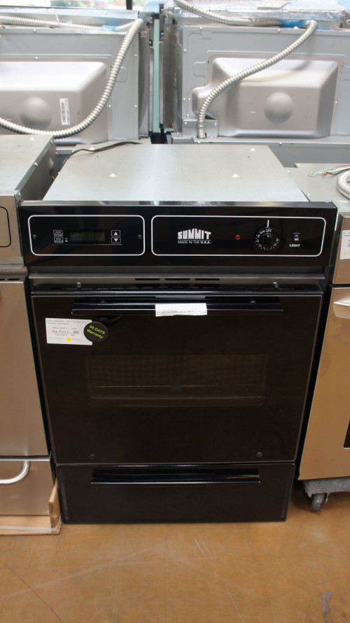 Summit TTM7212DK Single Wall Gas Oven