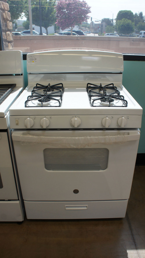 GE Freestanding Gas Range