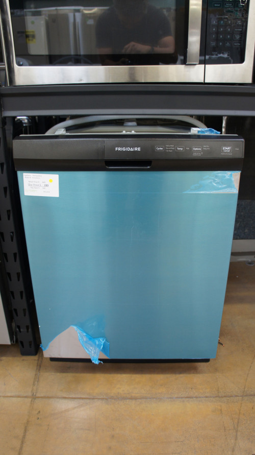Frigidaire FFCD2413US Full Console Dishwasher