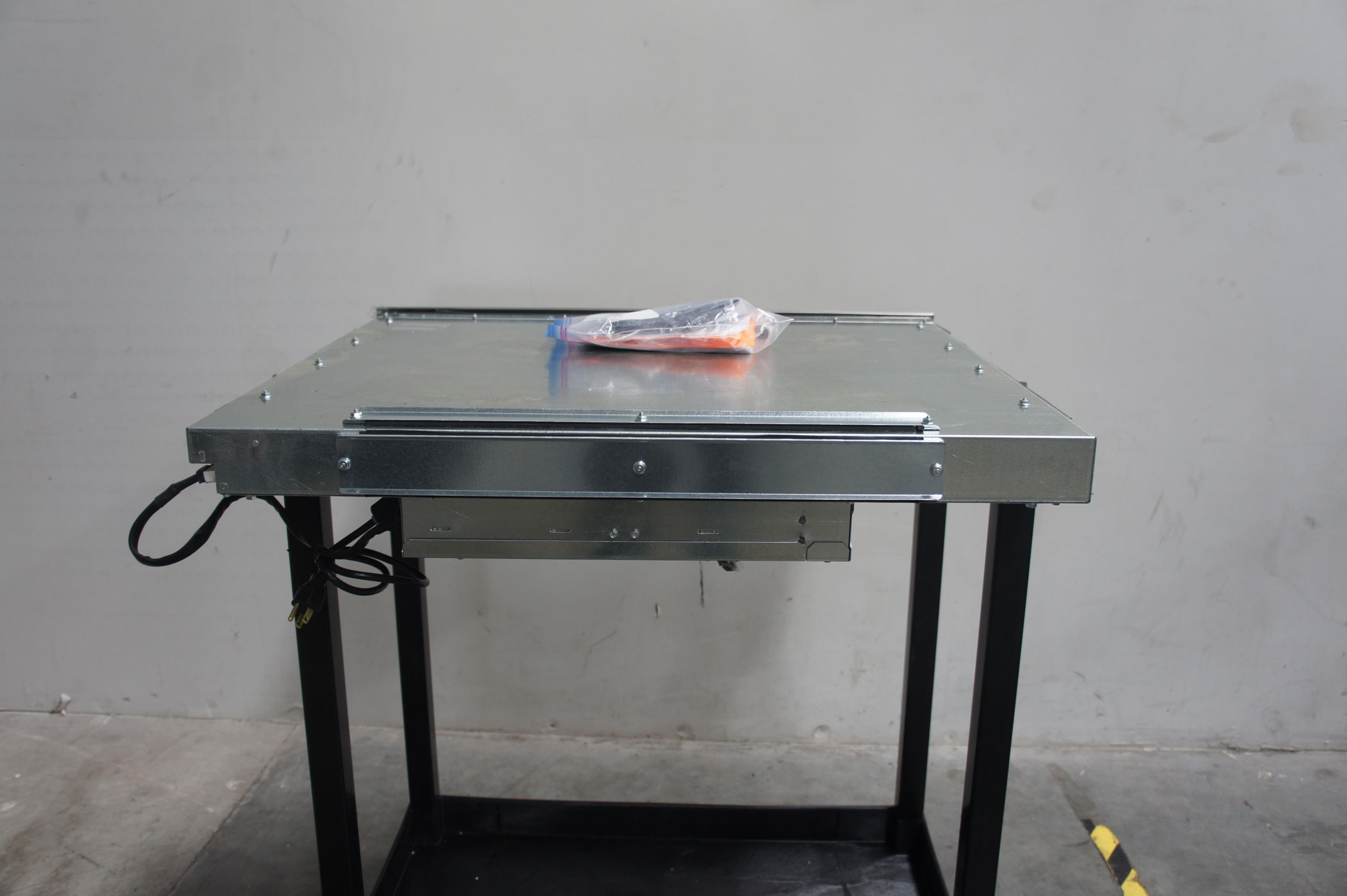 36" VIKING VDD5360SS Downdraft Ventilation - Image 3