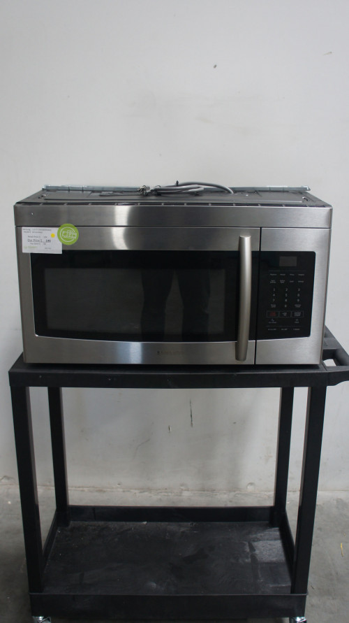 30" Samsung ME16K3000AS 1.6 cu.ft. OTR Microwave Oven