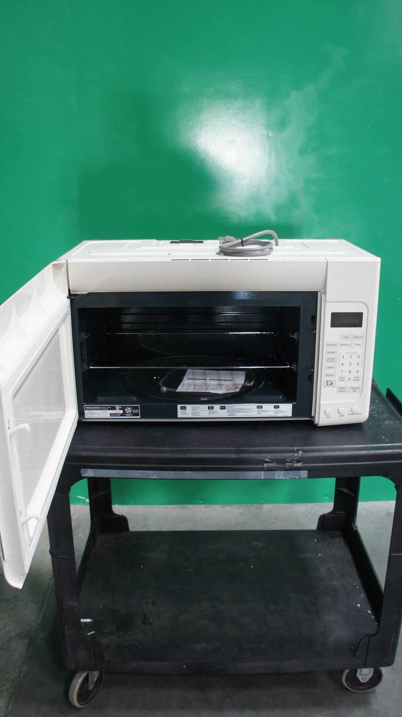 GE JVM1950DRCC 1.9 cu. ft. Over-the-Range Microwave Oven - Image 2