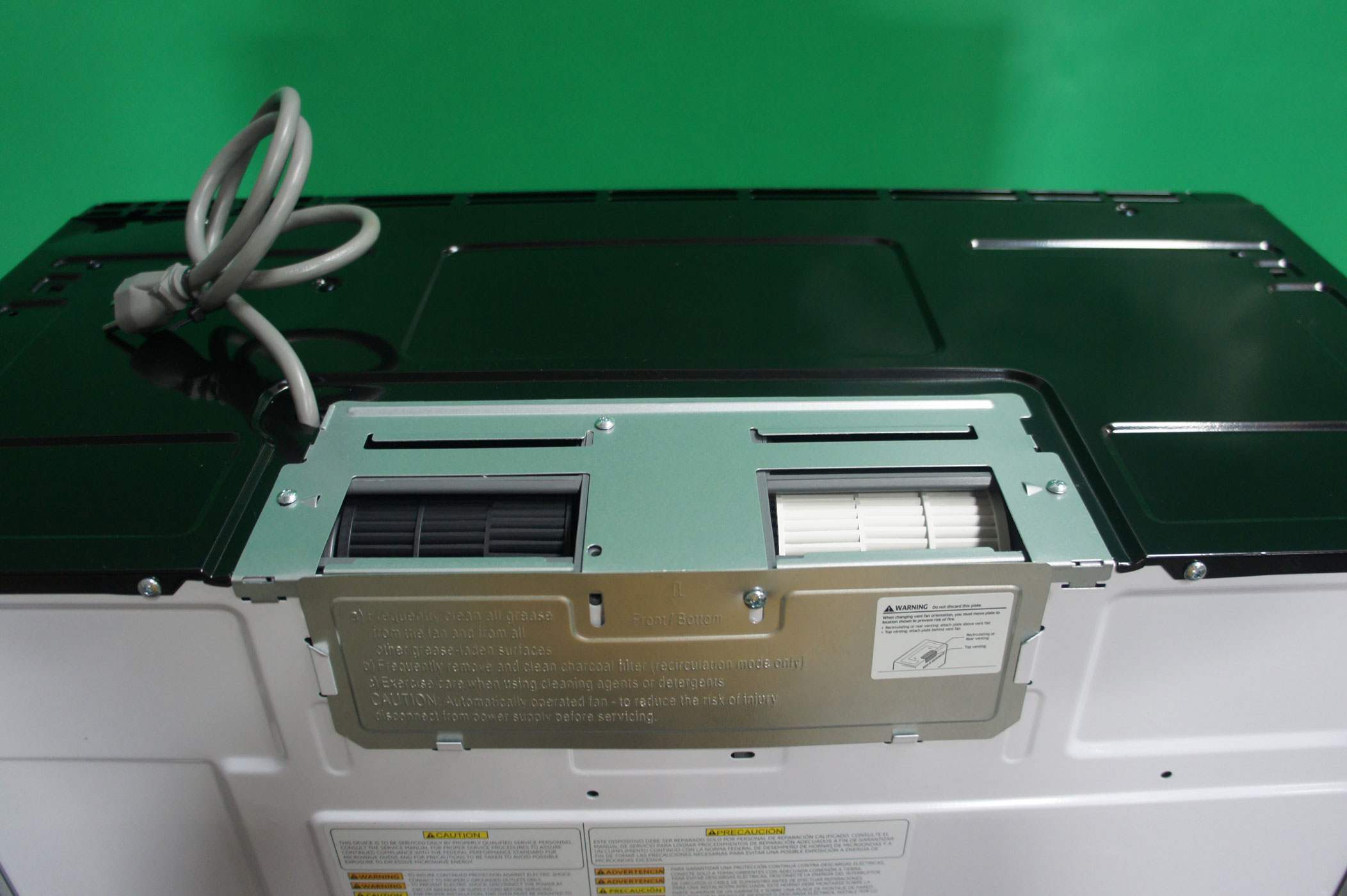 30" GE JVM3160DFBB 1.6 cu.ft. OTR Microwave Oven - Image 9
