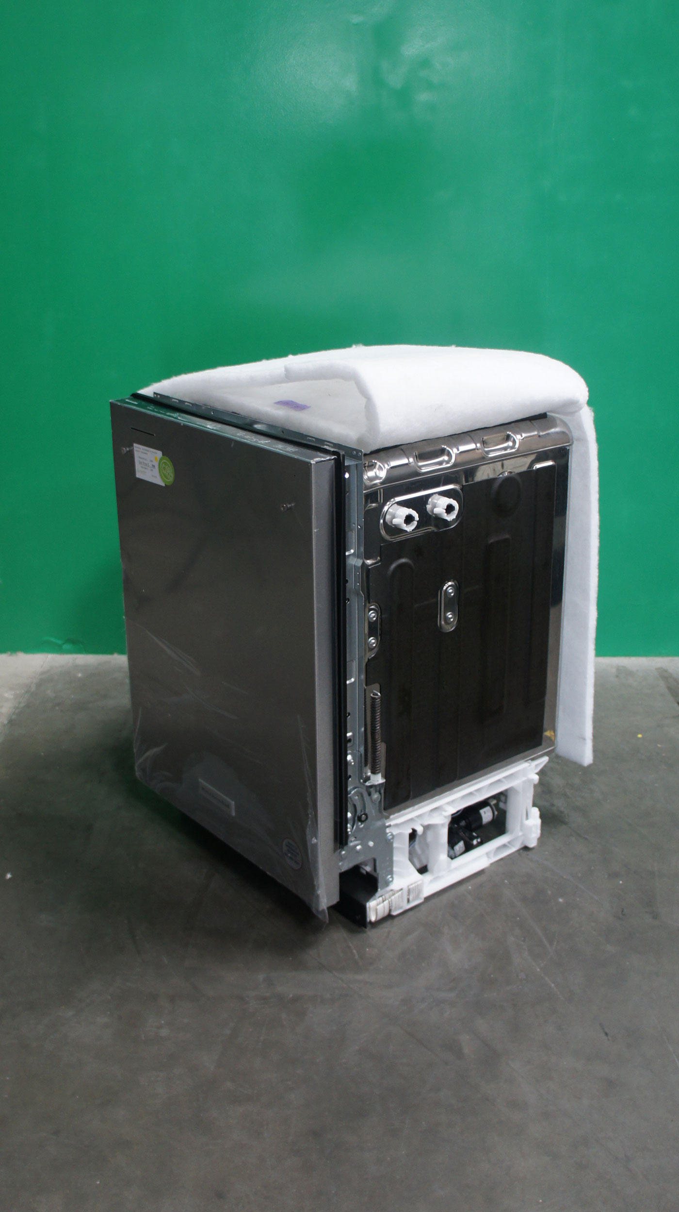 24" KitchenAid KDTM404KPS 44 dBA Built-In Dishwasher - Image 5