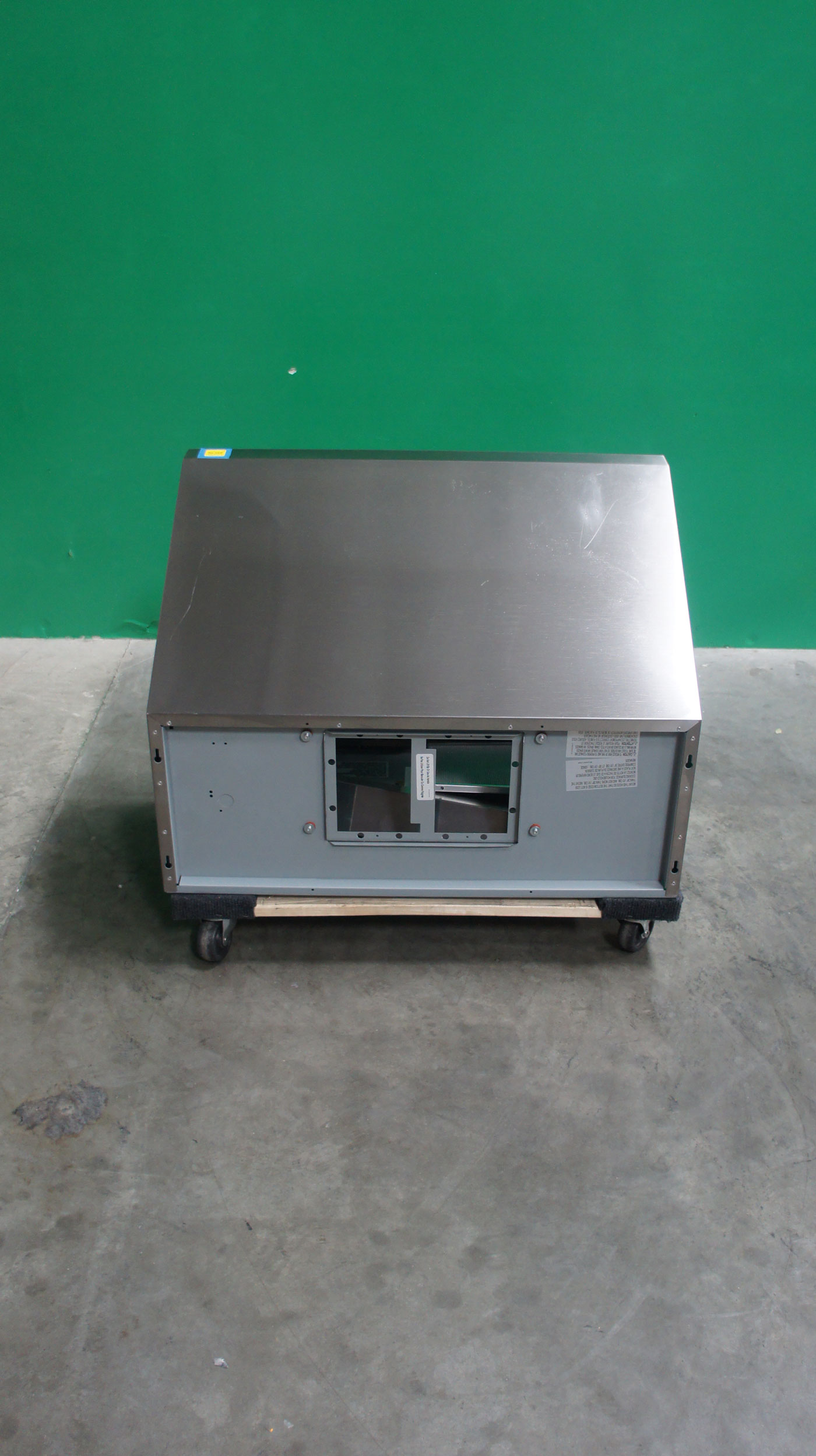 30" Cafe CVW93012MSS Commercial Hood - Image 6