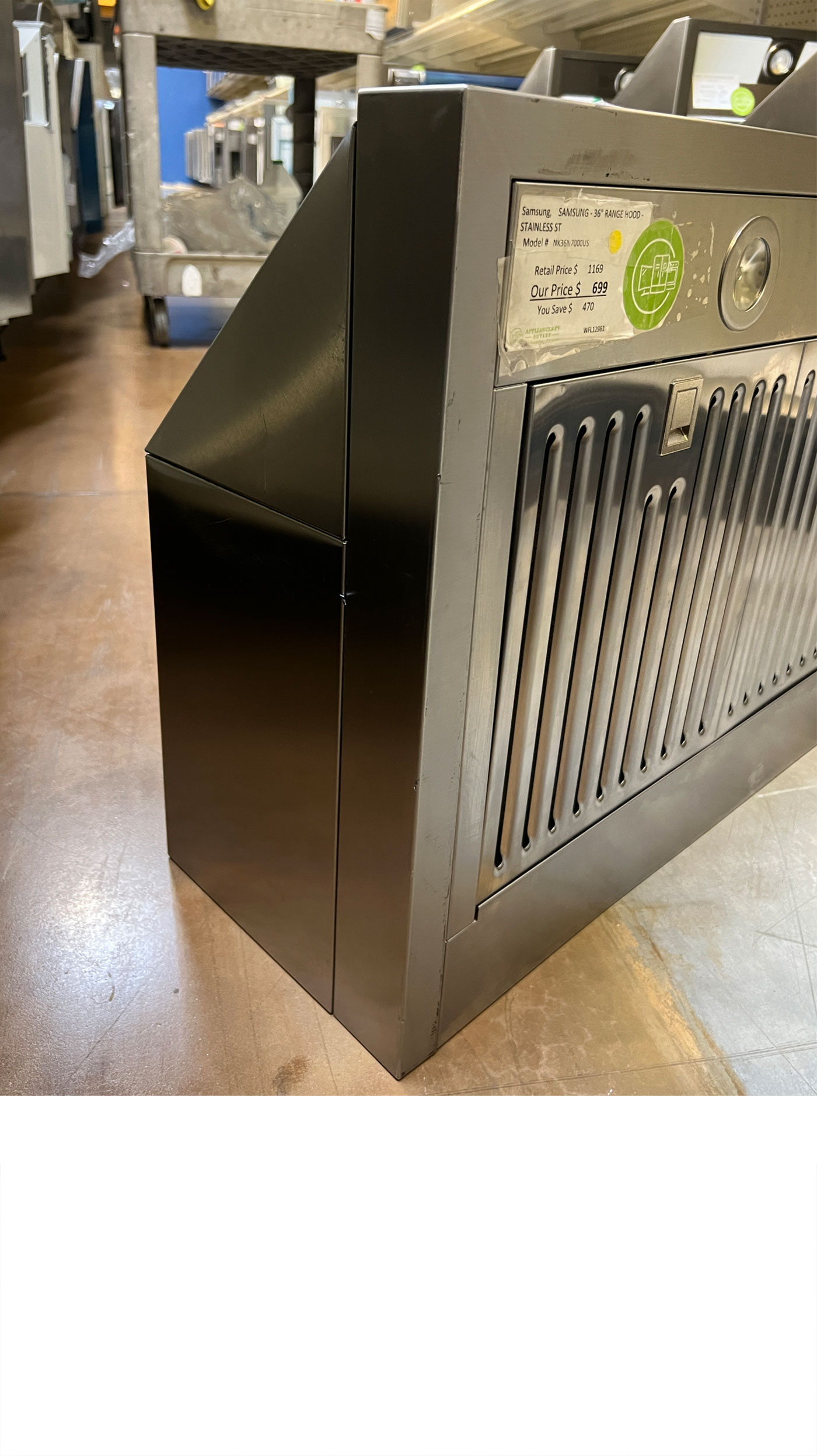 36" Samsung NK36N7000US Smart Range Hood - Image 5