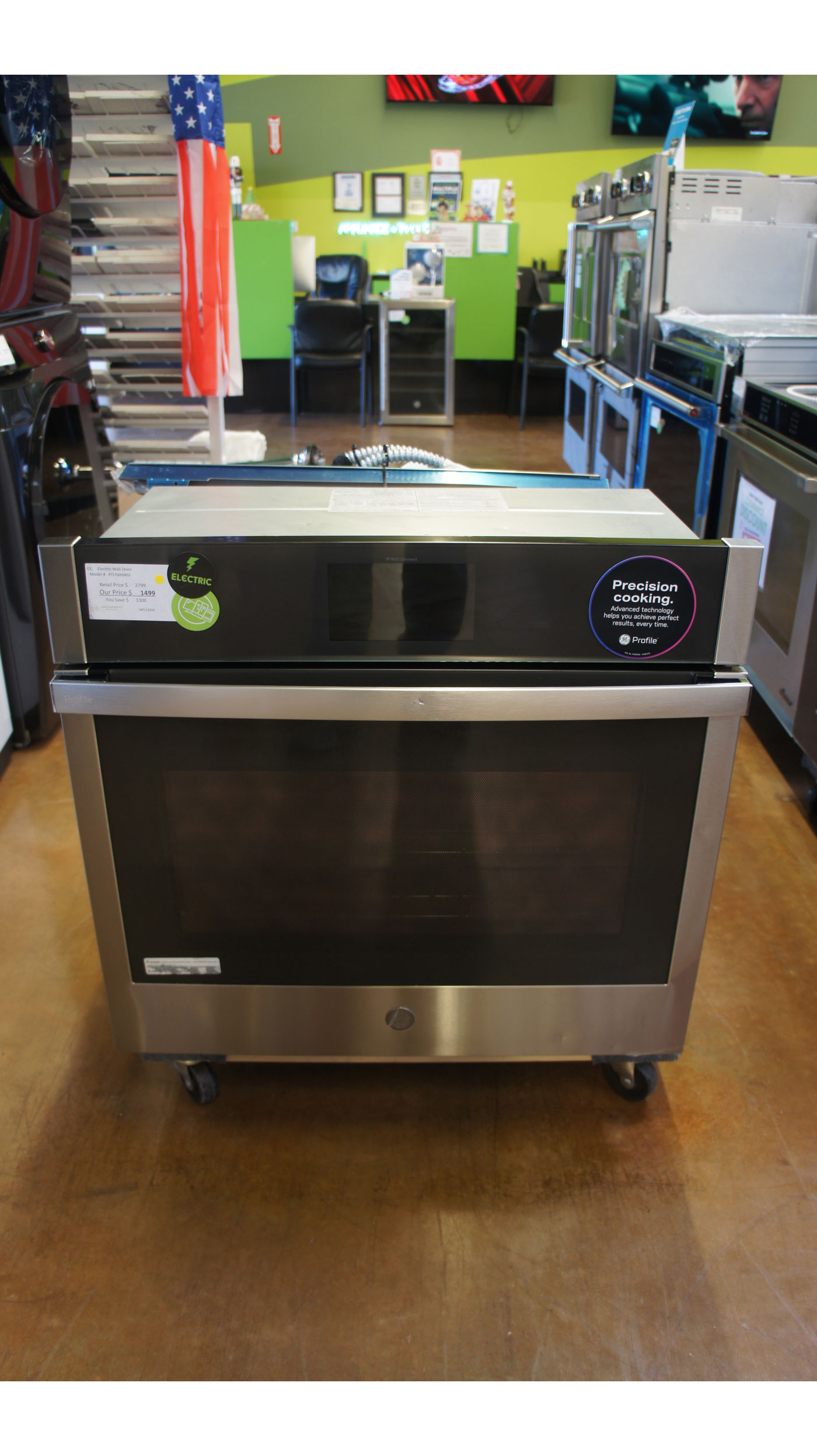 30" GE PTS7000SNSS 5.0 cu.ft. Electric Single Wall Oven - Image 2