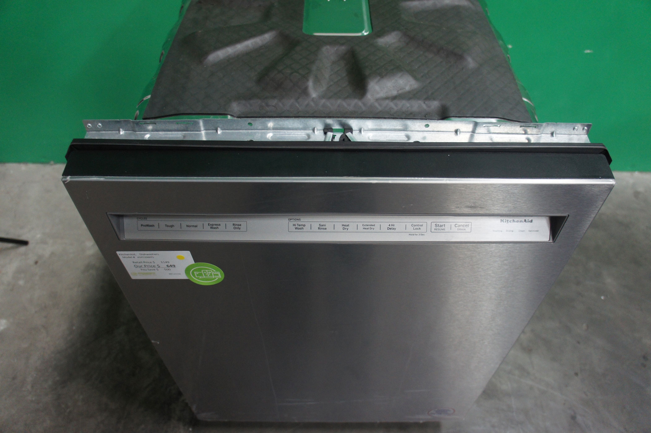 24" KitchenAid KDFE204KPS 39 dBA Built-In Dishwasher - Image 5
