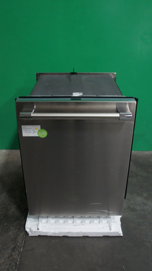 24" Thermador DWHD560CFP 48 dBA Fully Integrated Smart Dishwasher