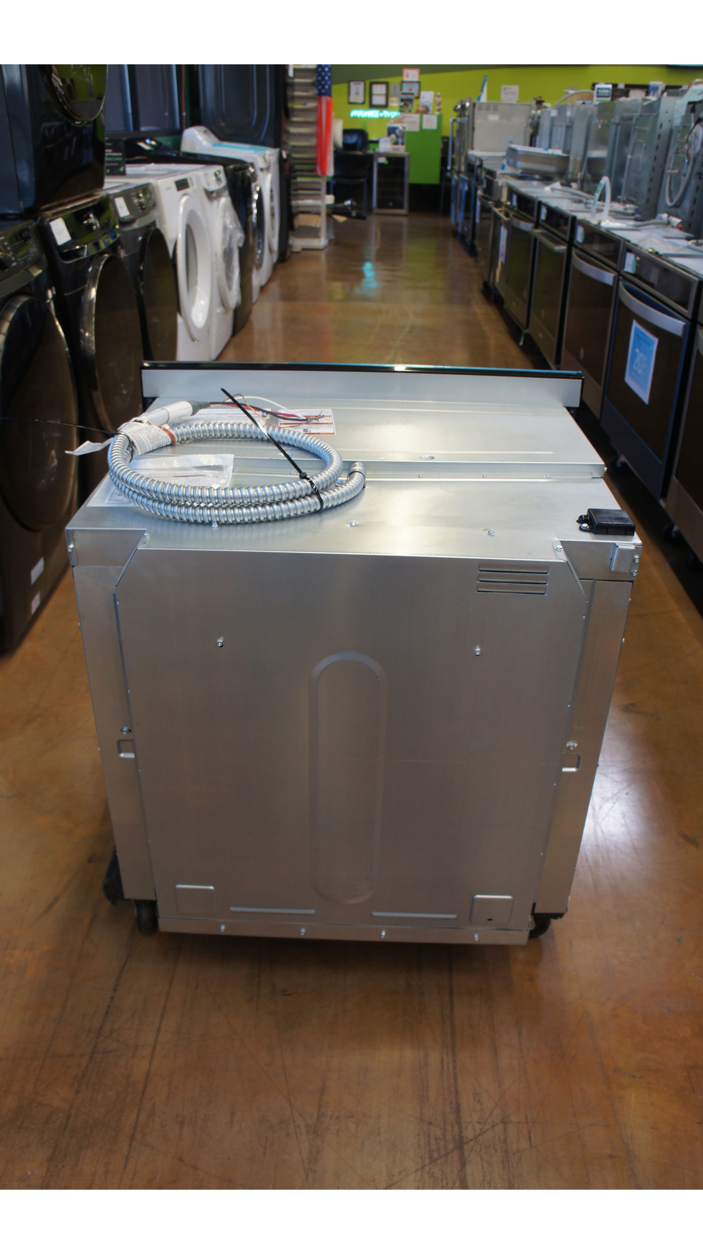 30" Whirlpool WOS51EC0HS 5.0 cu.ft. Electric Single Wall Oven - Image 5