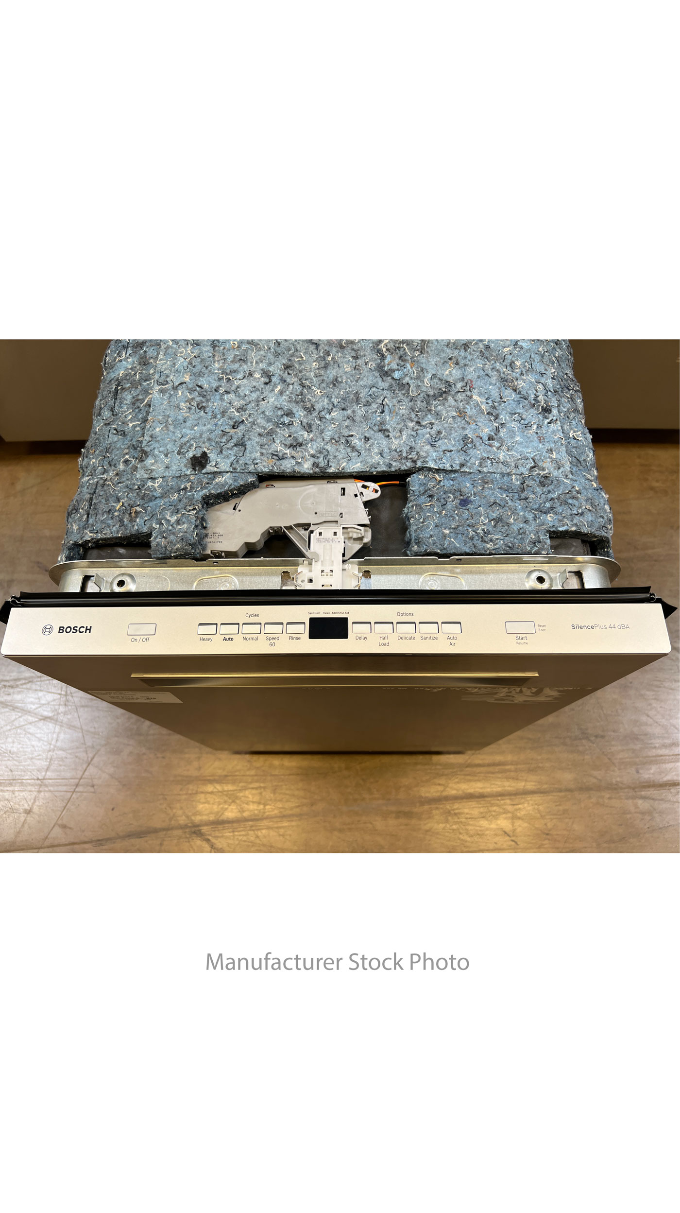 24" Bosch SHPM65Z55N Built-In Fully Integrated Dishwasher - Image 3