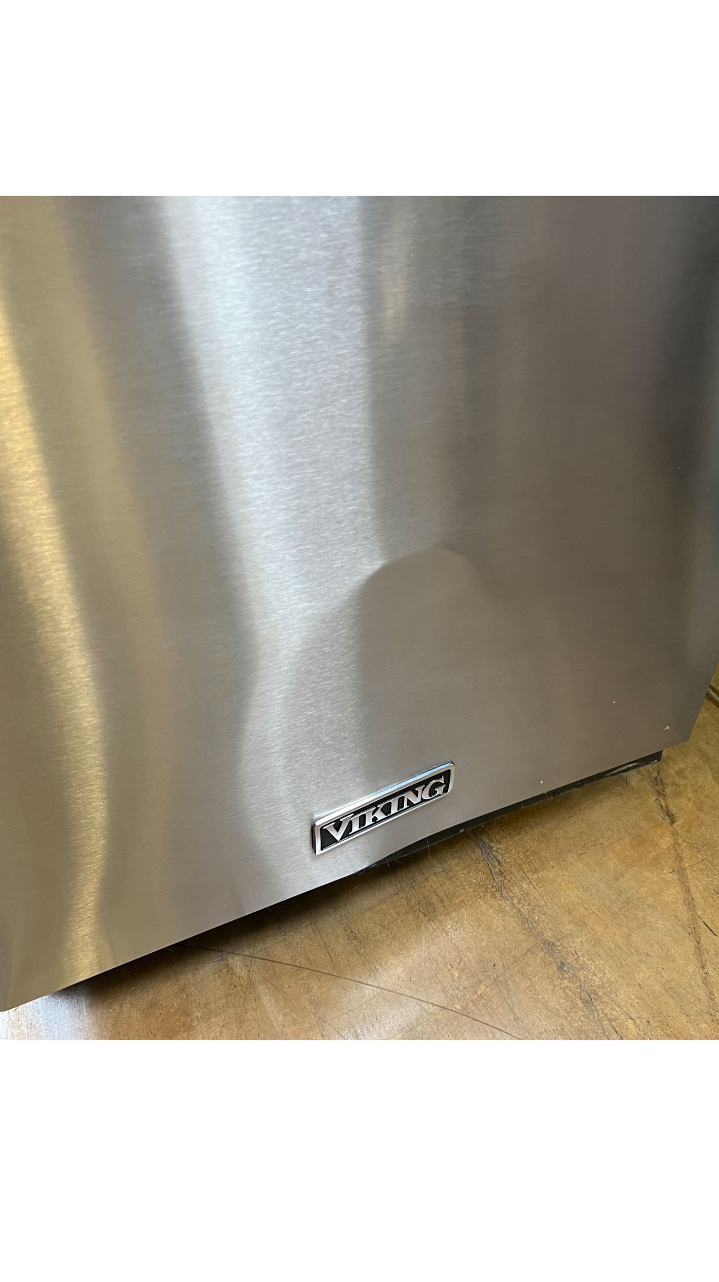 24" Viking VDWU524SS Built-In Fully Integrated Dishwasher - Image 3