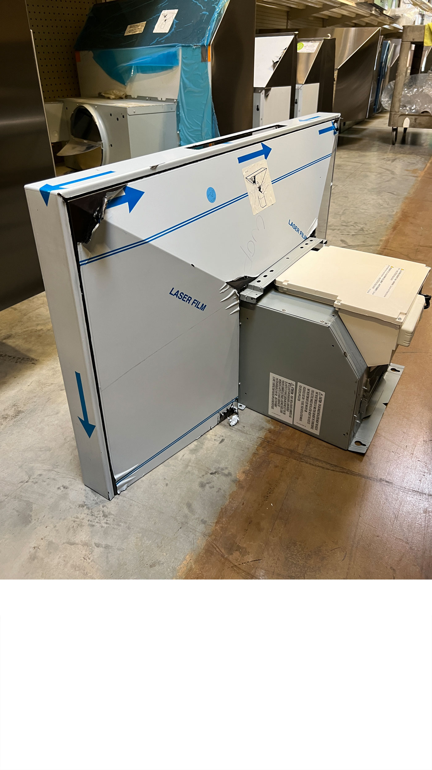 36" KitchenAid KVWB606HBS Wall Mount Hood - Image 4