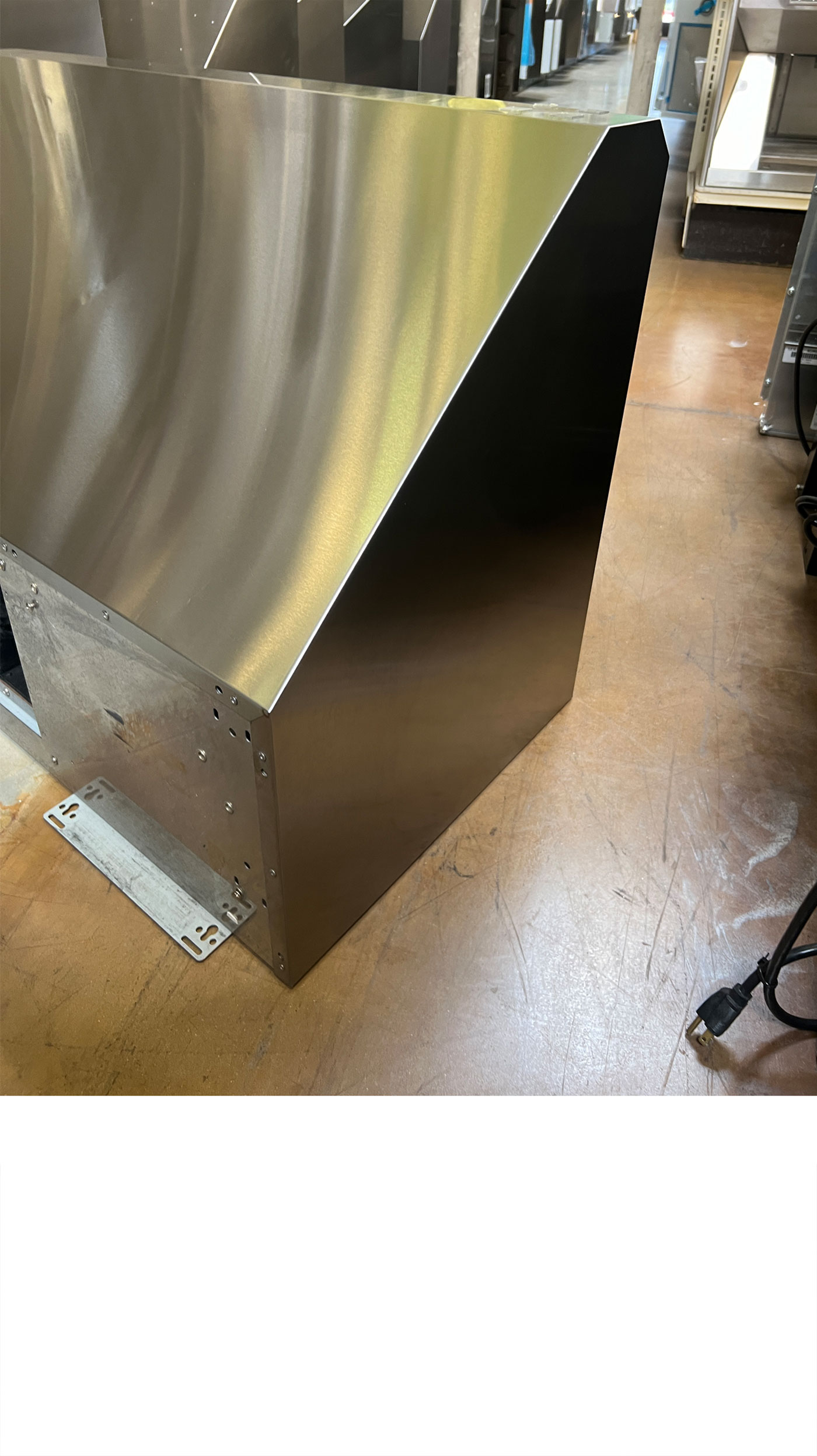36" Windster RA-35U36SS Under Cabinet Range Hood - Image 3