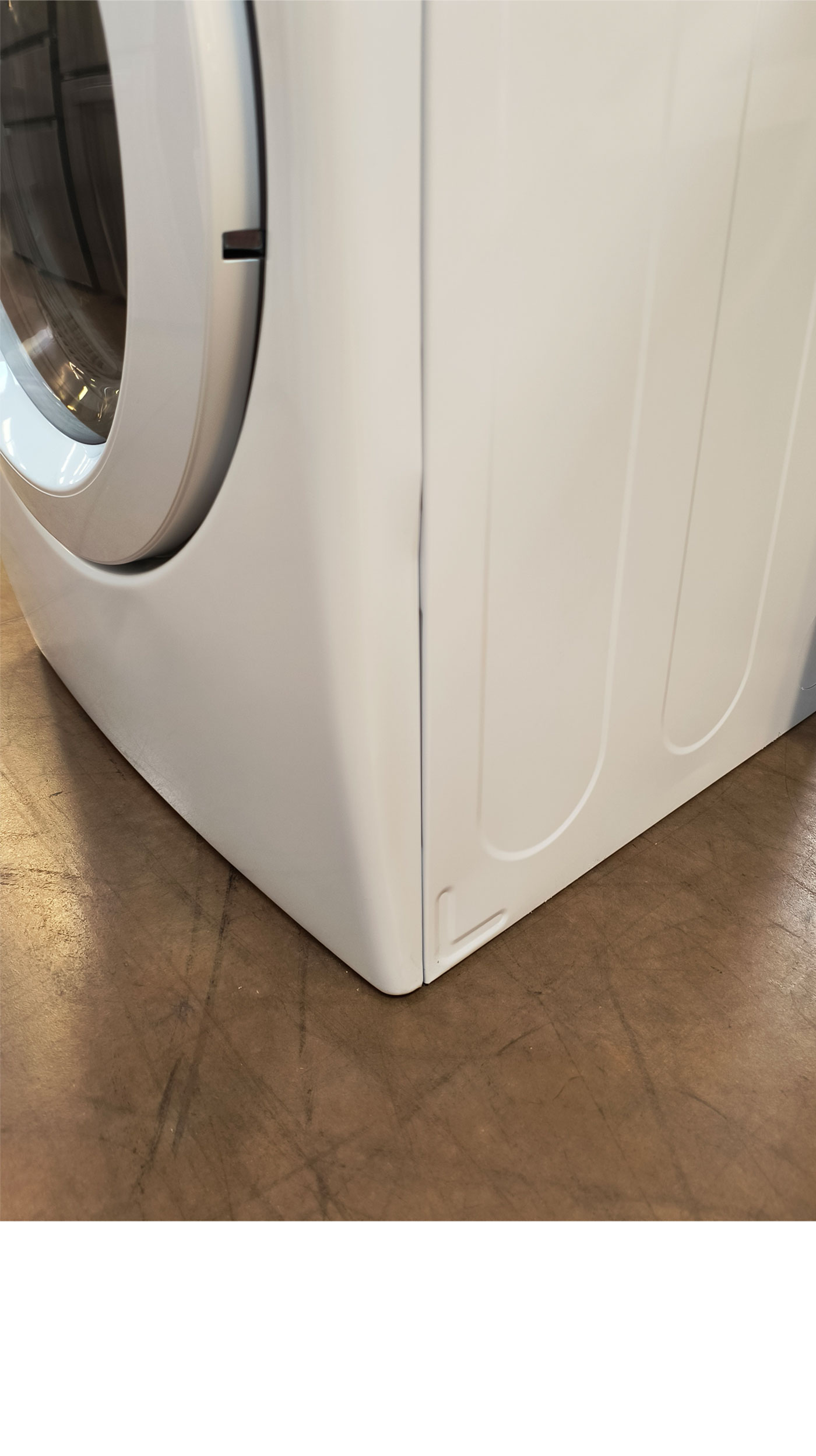 27" LG DLG3401W 7.4 cu.ft. Front Load Gas Dryer - Image 8