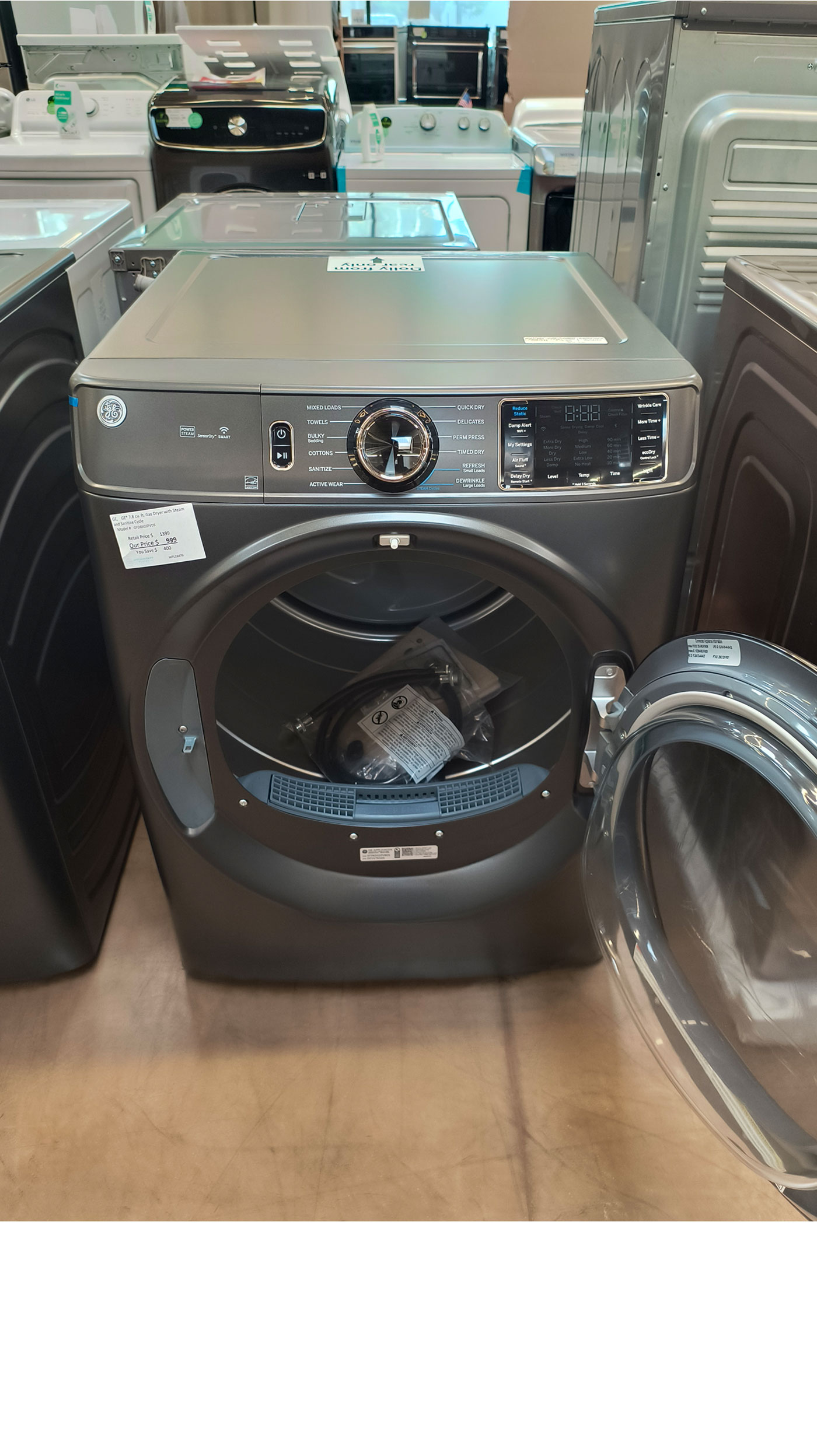 28" GE GFD65GSPVDS 7.8 cu.ft. Smart Gas Dryer - Image 5